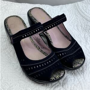 Jambu Women's Black Suede Slip-On Summer Vacation Wedge Shoes Size 11